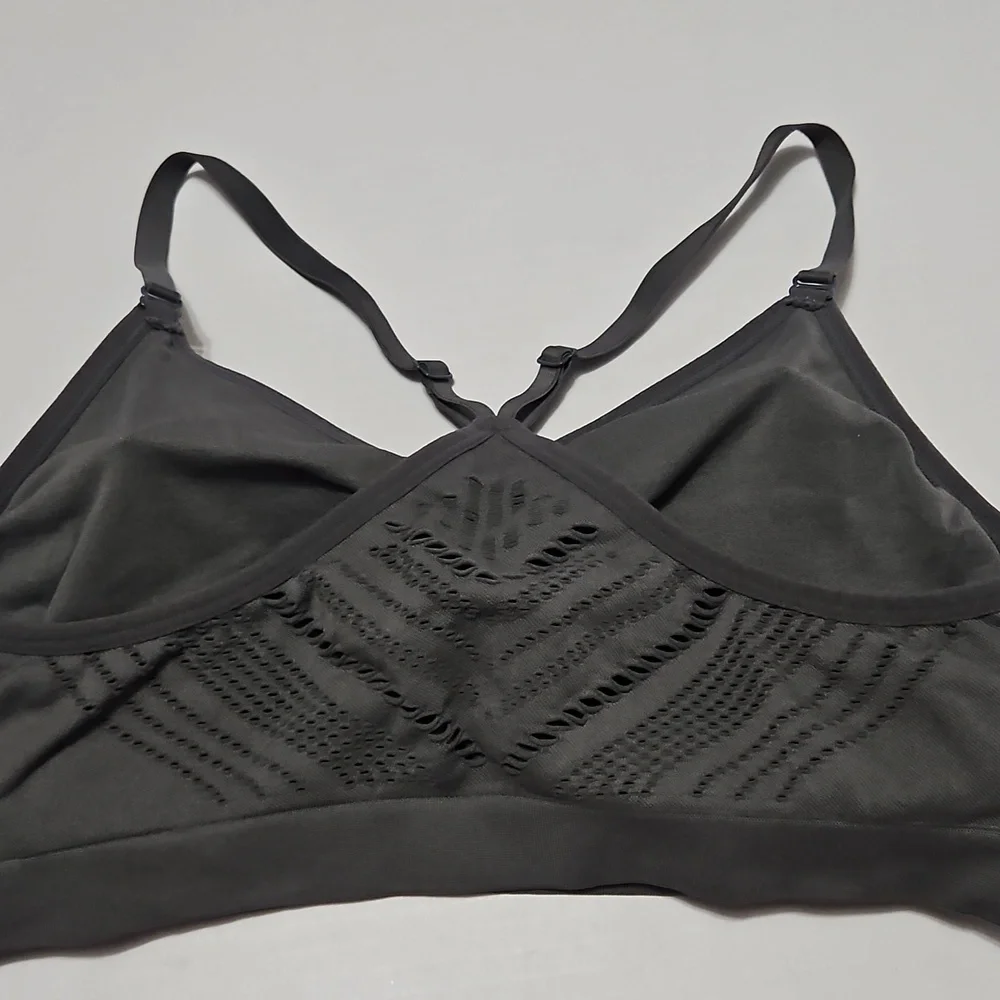 Ryka Women's Gray Sports Bra W/Removable Pads Adjustable Straps Size XL - Picture 4 of 8
